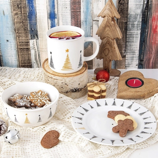 Prefinjen božični dizajn, ki se lepo poda k pogrinjku