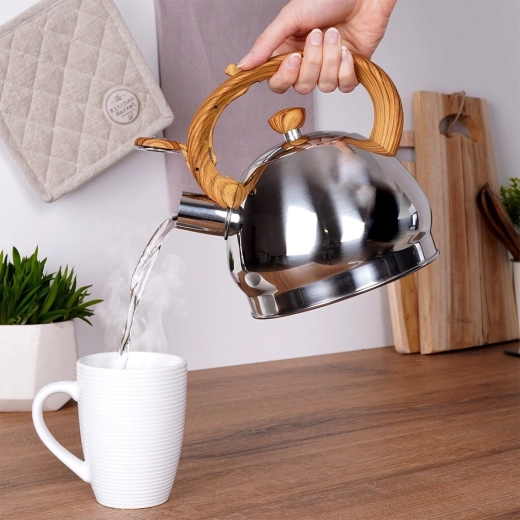 Varnostna piščalka in udobno nalivanje