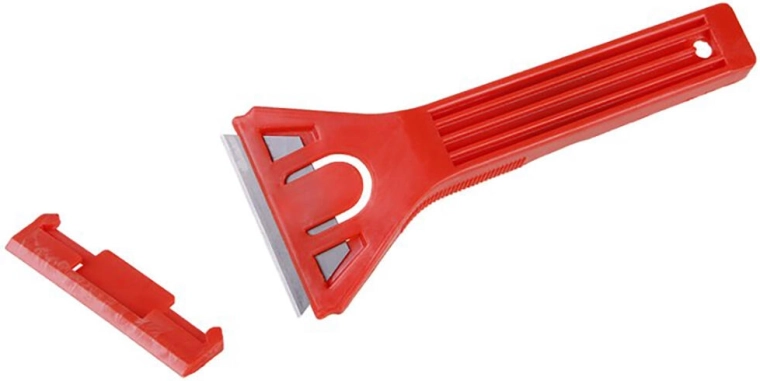 Glass scraper with protective cover