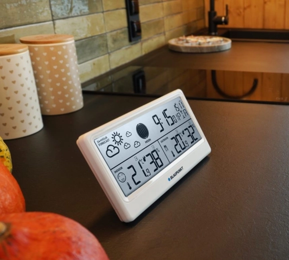 Time, calendar and convenient alarm