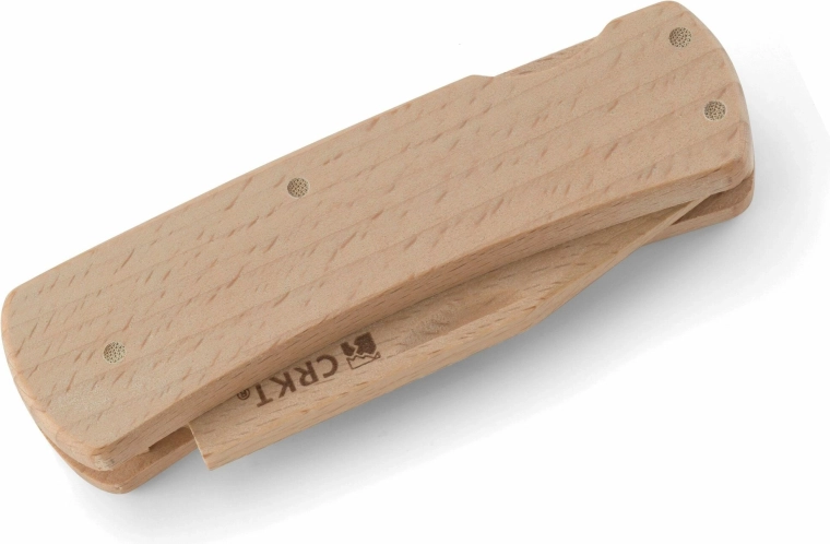 Udoben oprijem iz naravnega lesa