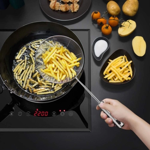 Varen doseg z dolgim ročajem