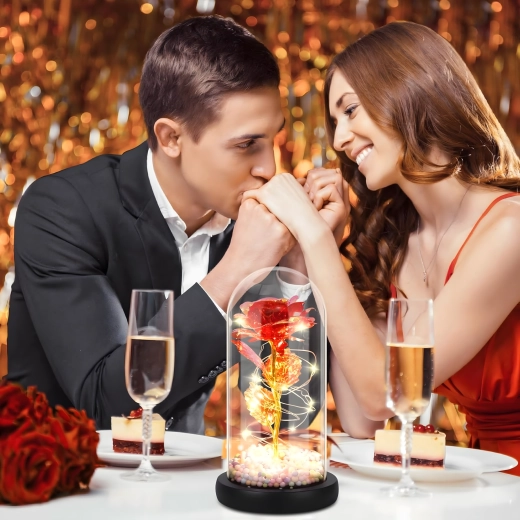 Dekoracija in pripravljen dar