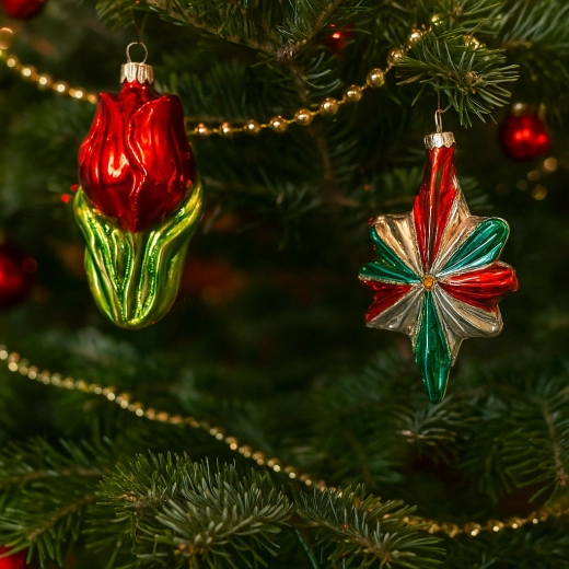 Stekleni božični okras vrtnica s sponko, rdeča, komplet 6 kosov