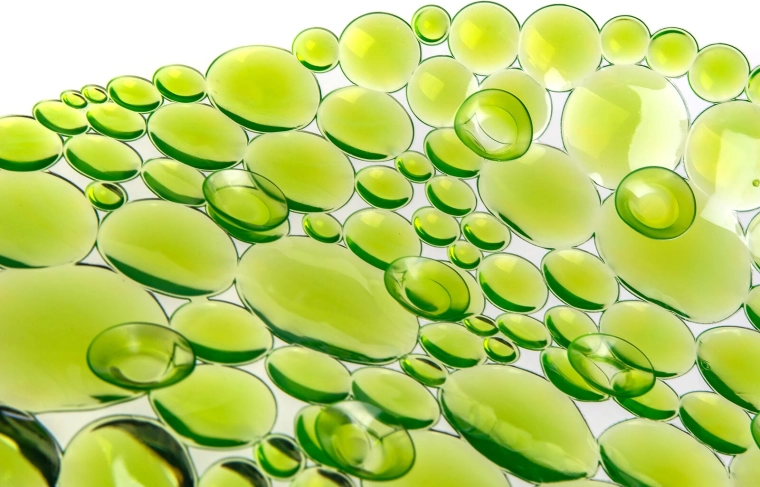 Teksturirana površina za zanesljiv korak