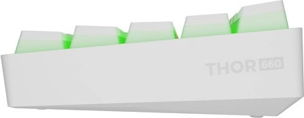 Kakovostna mehanika: Gateron, namazani stabilizatorji in PBT tipke
