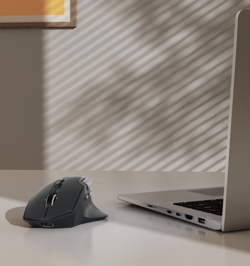 Switch between up to 3 devices with one button