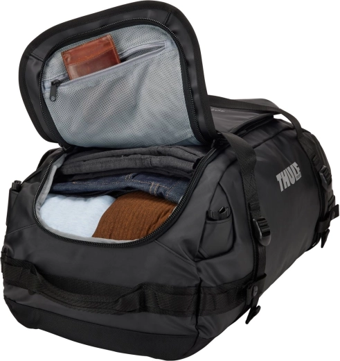 Wide opening for quick and convenient packing