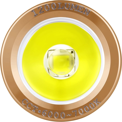 Kompaktna moč: do 1.200 lm in 166 m dosega