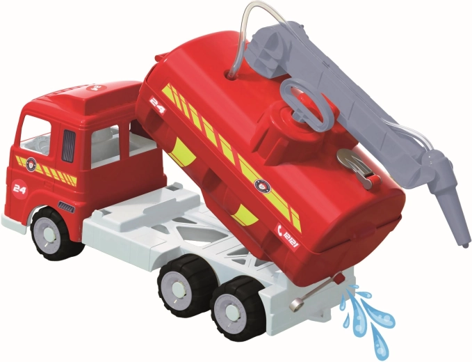 Dvižni rezervoar in realistični detajli