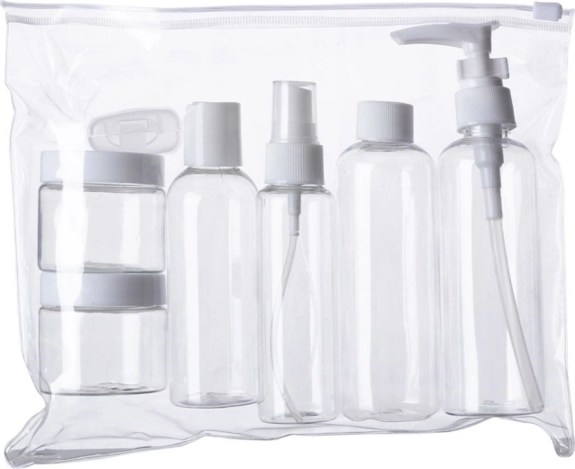 Celoten potovalni komplet v preglednem etuiju