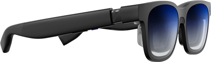 Ogromen zaslon in vrhunska svetilnost