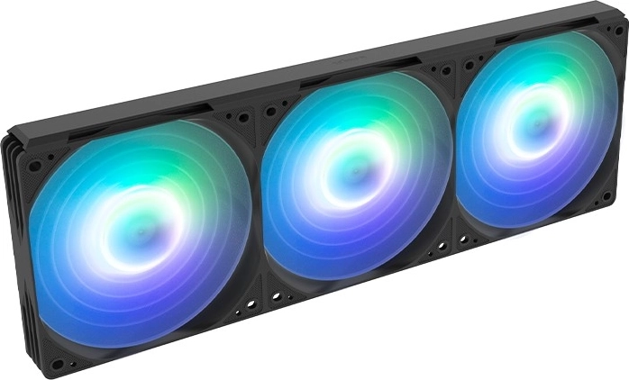 Trije 120 mm ventilatorji za optimalen pretok