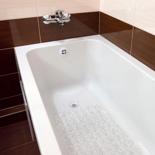 Diskreten dizajn za vsako kopalnico