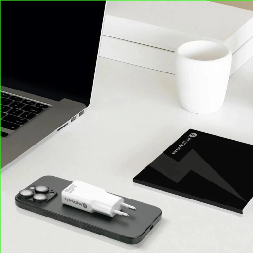 Izjemno tanko super slim ohišje