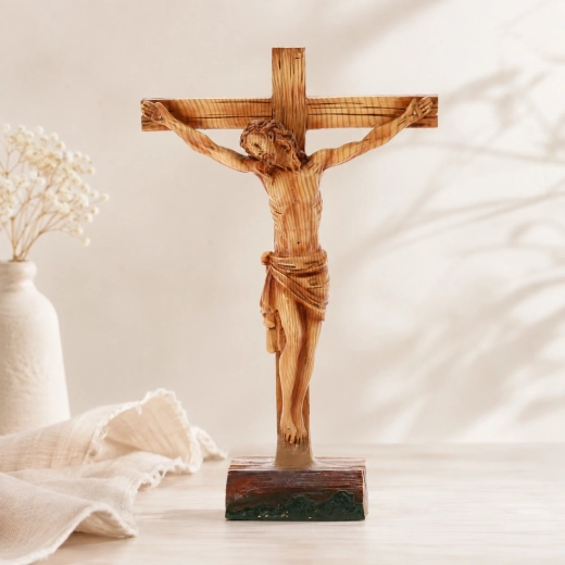 Detailed figure of Jesus