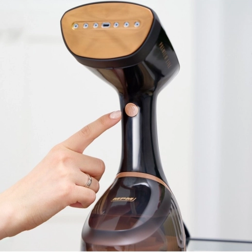 Continuous steam at the push of a button