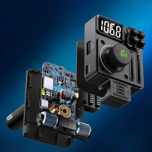 Bluetooth FM oddajnik za avto s PD 30 W