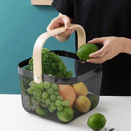 Airy mesh for longer freshness