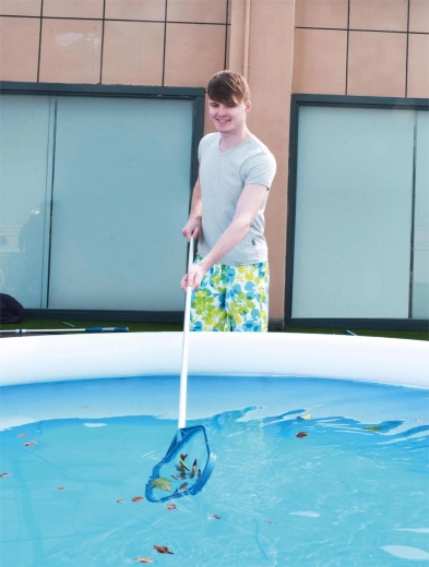 Fina mrežica za listje za čisto vodno gladino