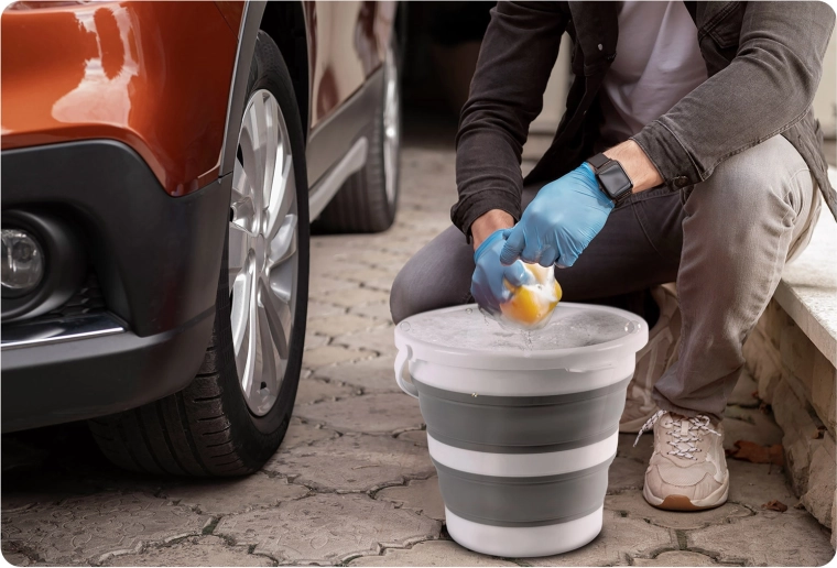 Univerzalni pomočnik za pranje in pomivanje avta
