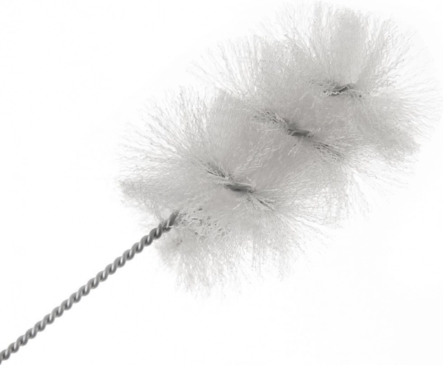 Temeljito čiščenje tudi v ozkih vratovih