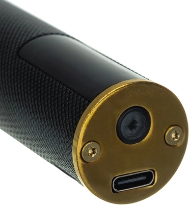 USB‑C charging and flexible use