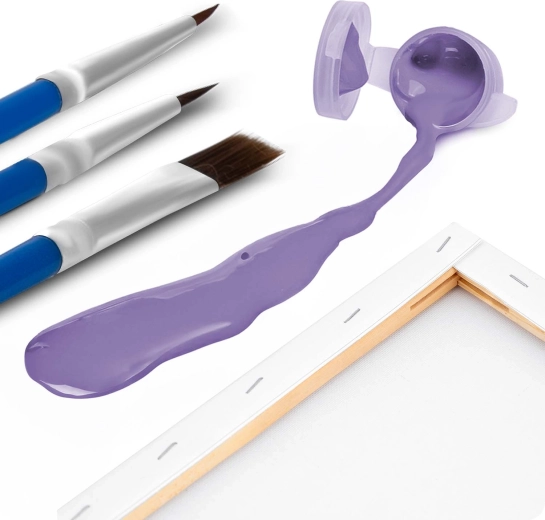 Vse v paketu: 30 barv in 3 čopiči za detajle in ploskve