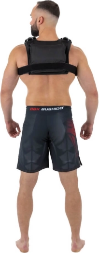 Trdna konstrukcija in stabilno pripenjanje