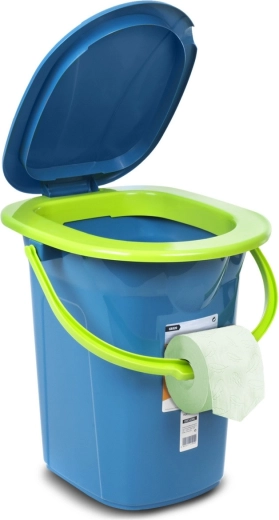 Practical handle with toilet paper holder