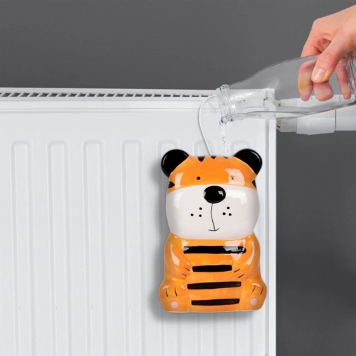 Enostavno dolivanje vode in obešanje