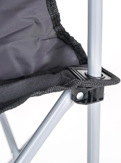 Lahka, a čvrsta jeklena konstrukcija