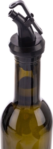 Zaprt dozirnik za čisto in natančno nalivanje