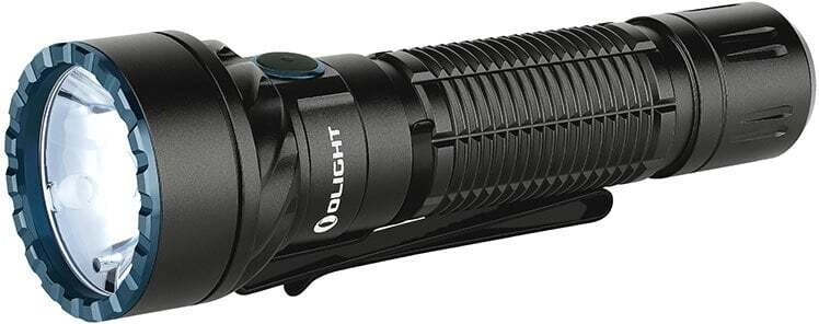 Bela svetloba 1750 lm z dosegom do 360 m