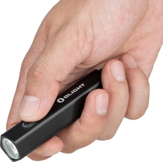 Ergonomska oblika in odpornost IPX8