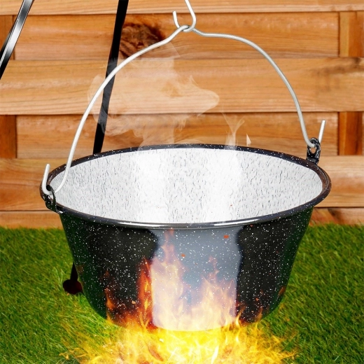 Idealno nad ognjem in na trinožniku