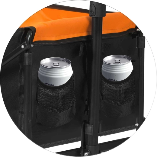 Praktični žepi in držala za pijačo