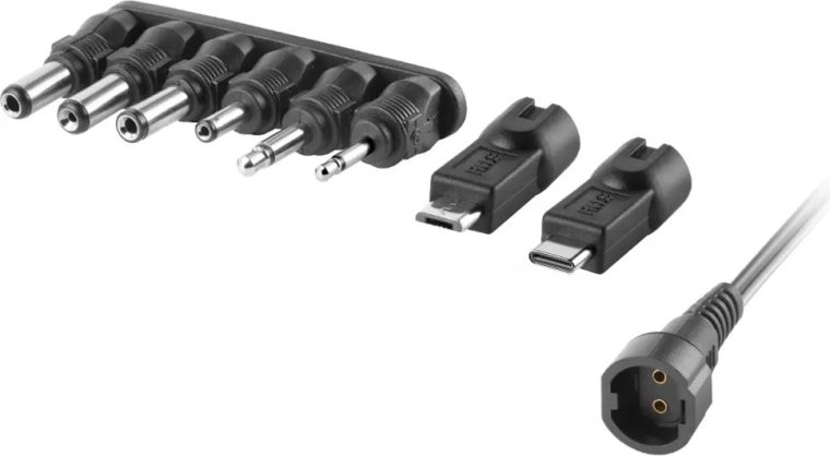 Set of interchangeable connectors