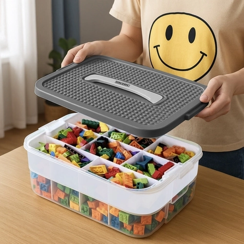 Modular interior with compartments for small and larger pieces