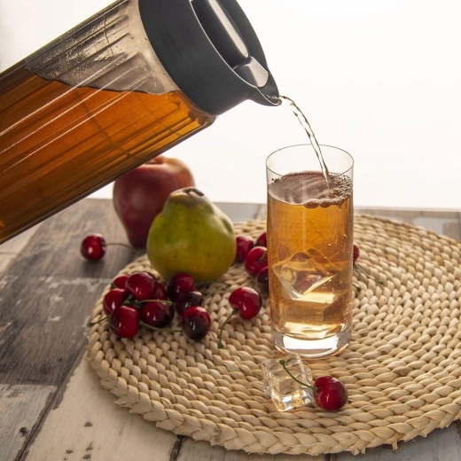 Ergonomsko nalivanje brez kapljanja