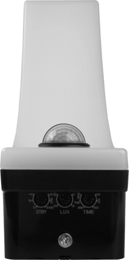 Automatic switching thanks to the PIR sensor