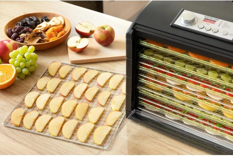 Large drying area for homemade supplies