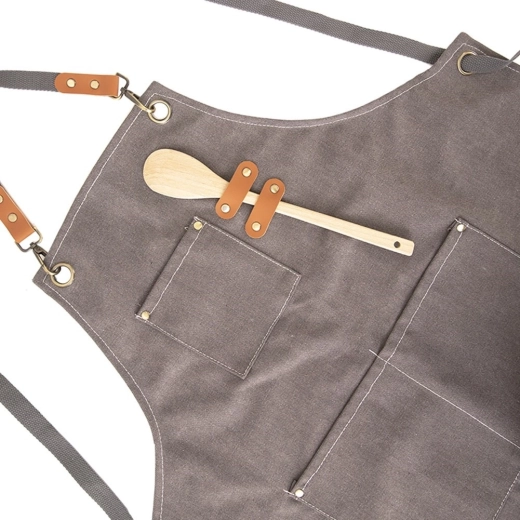 Praktični žepi in zanke za orodje