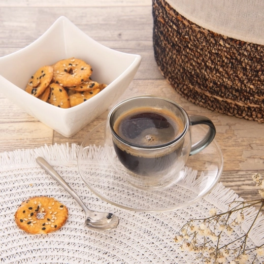 Stilni videz, ki poudari espresso