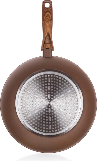 Indukcijsko dno za enakomerno porazdelitev toplote