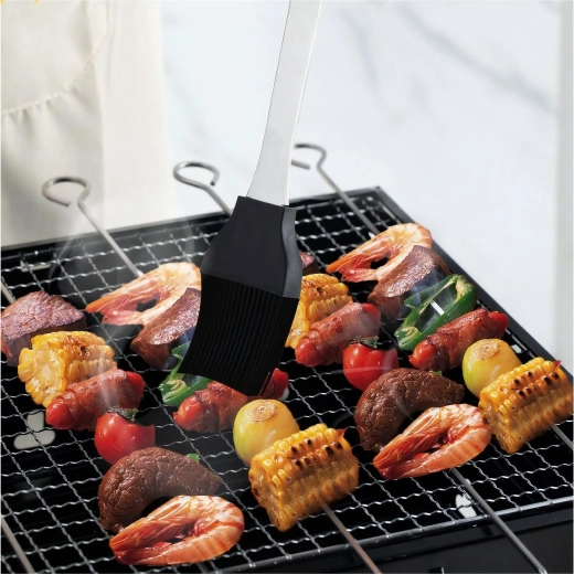 Čopič za marinade in dolgi ročaji za varen doseg