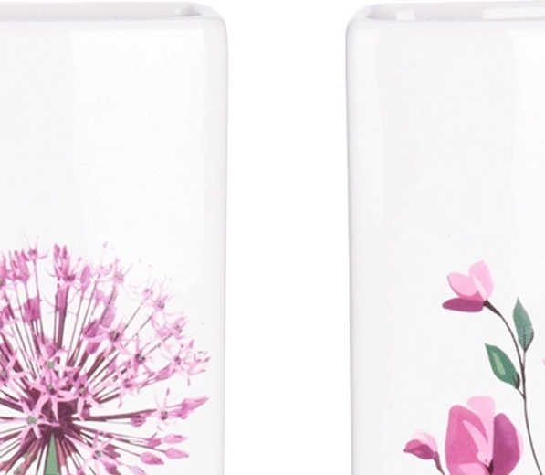 Kakovostna bela keramika s cvetličnim motivom