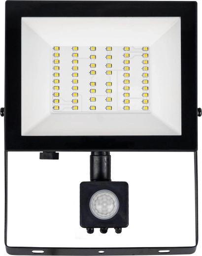 Samodejni vklop zahvaljujoč PIR senzorju