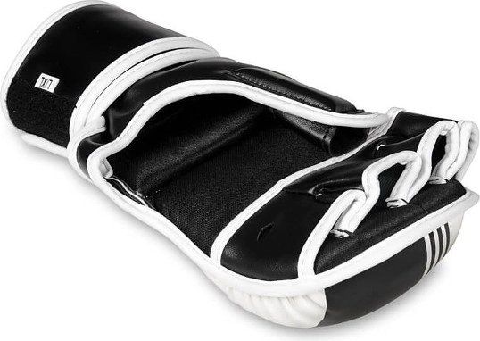 Čvrsta fiksacija zapestja in zaščita palca