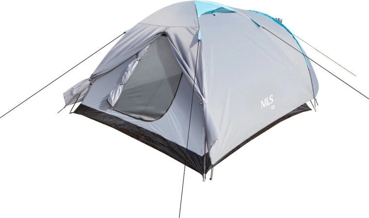 Prostoren predprostor in dvoja vrata